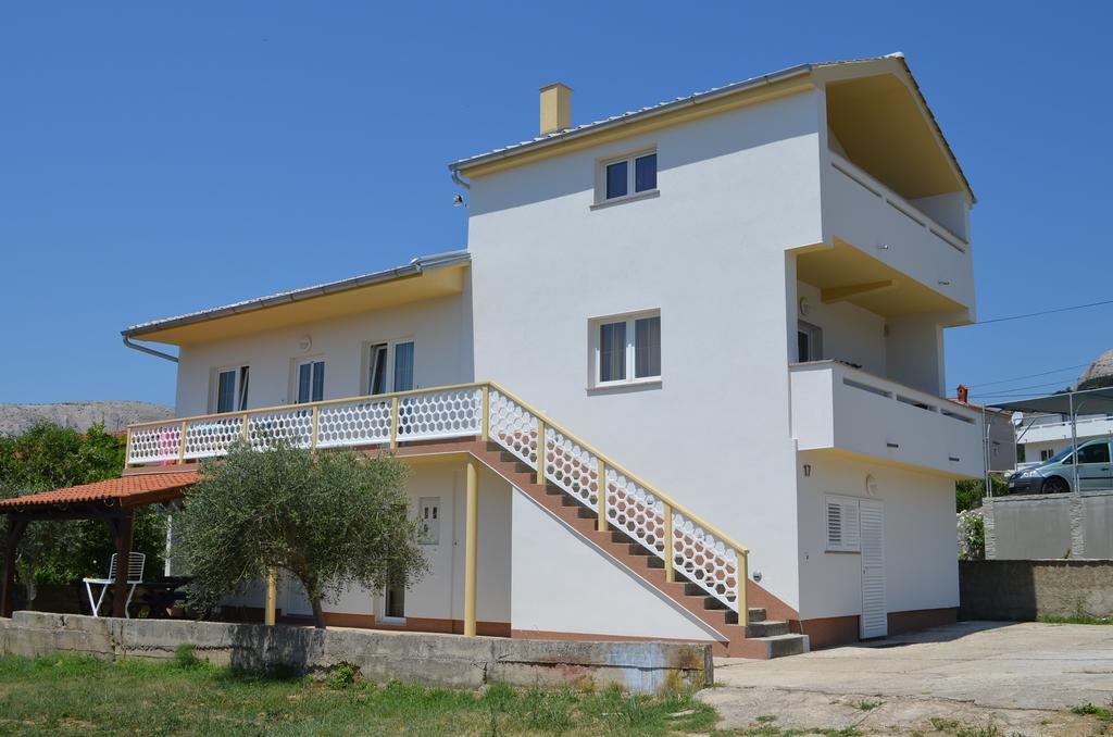 באסקה Apartments Ivana מראה חיצוני תמונה